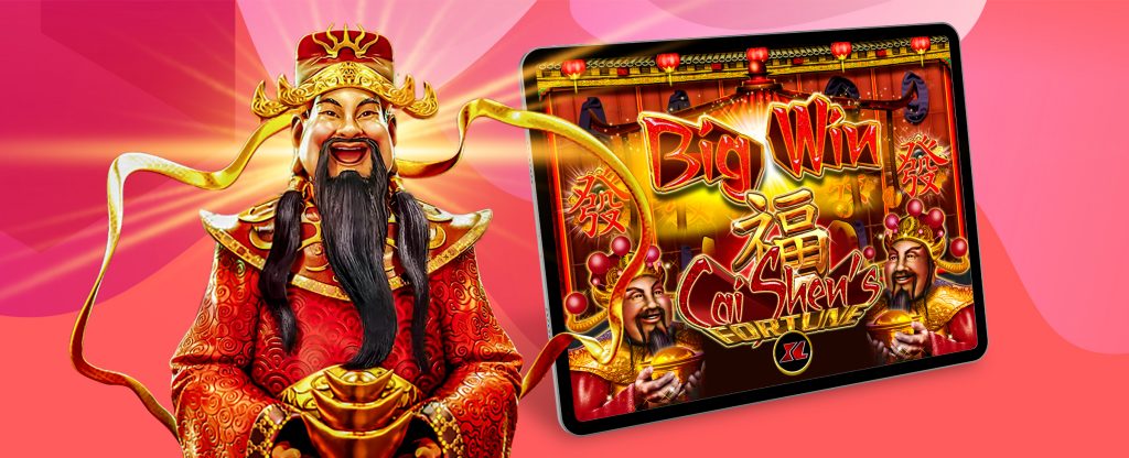 Karakter animasi 3D dari seorang pria berjanggut panjang mengenakan jubah prajurit tradisional Tiongkok dan topi, berdiri di samping iPad yang menunjukkan tangkapan layar dari permainan slot SlotsLV, Caishen's Fortune XL, dengan kata-kata 